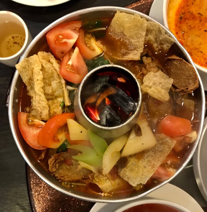 photo of New Fut Kai Vegetarian Restaurant Tomato Broth Hotpot shared by @akashanandh on  16 Sep 2018 - review