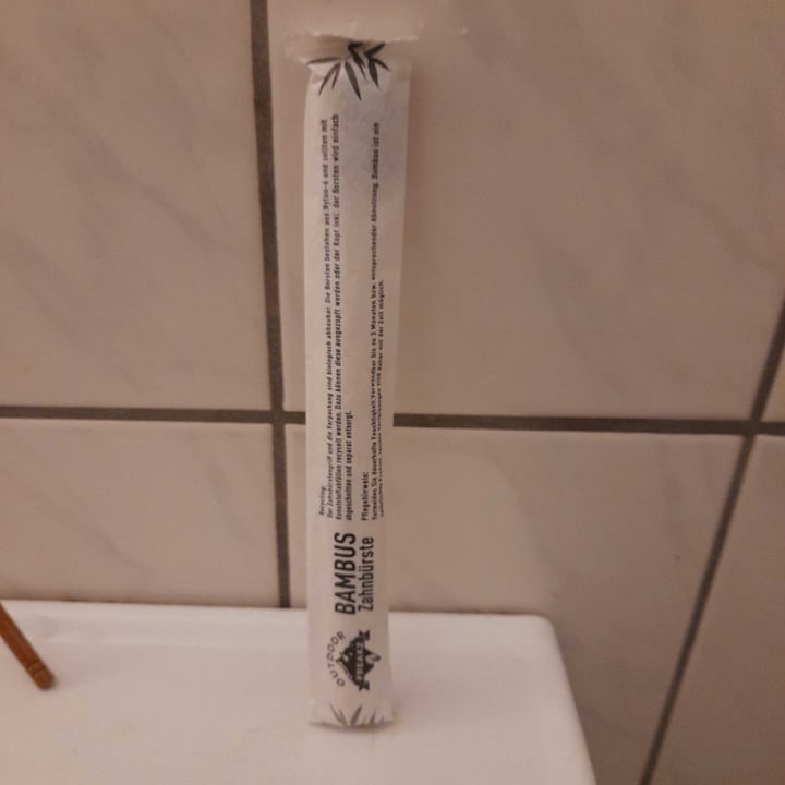 photo of Outdoor Freakz Bambus Zahnbürste shared by @open-up on  22 Oct 2022 - review