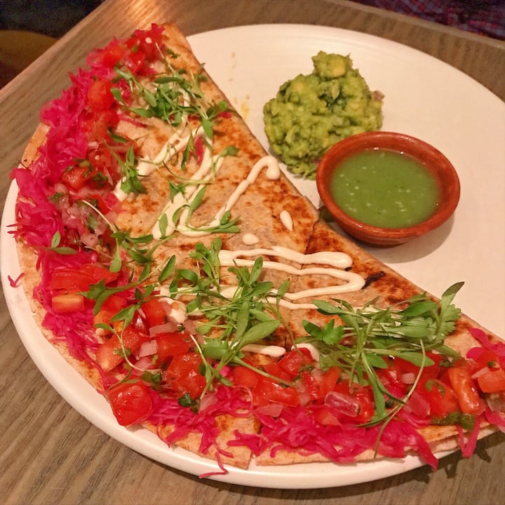 photo of Bar Verde Grilled Quesadilla shared by @natmoraesrocha on  03 Jul 2019 - review