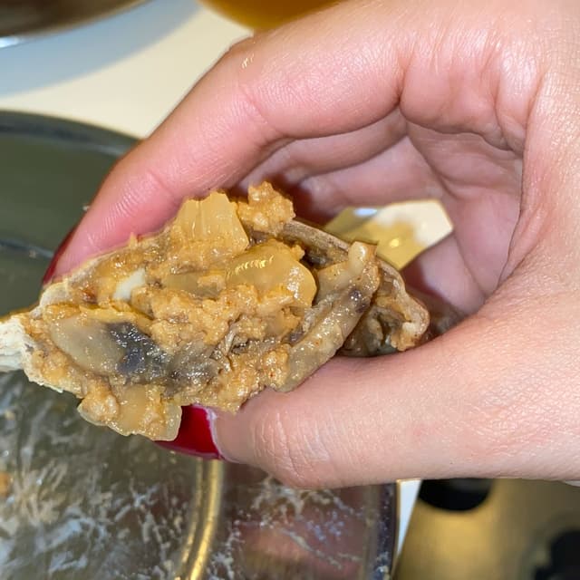 Photo of the dish “Empanada de no pollo y champiñones”