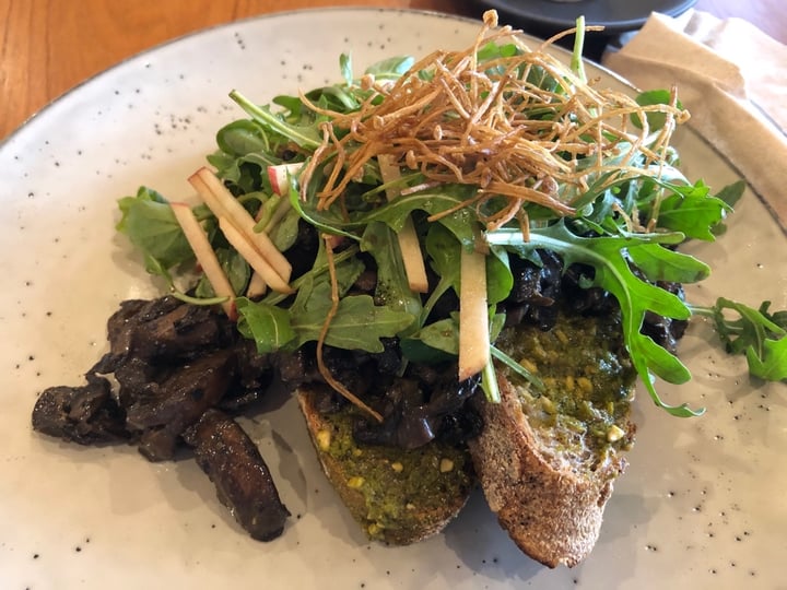 review photo of Dear Daisy Creamy mushrooms on Sourdough shared by @zeddog on 18 Aug 2020 - review