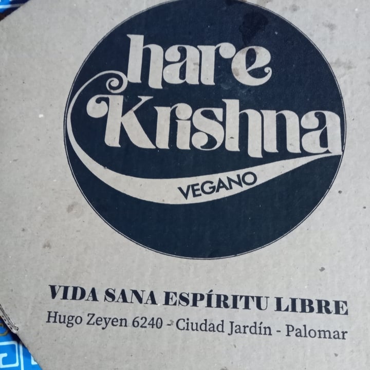 photo of Hare Krishna Vegano Pizza De Jamón Vegano, Queso De Papa, Tomate, Aceitunas shared by @ncpenaloza on  24 Apr 2021 - review
