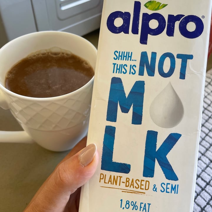 photo of Alpro Alpro, Not Milk, Oat, 1.8% Fat shared by @chiefwhitepaw on  05 Jul 2022 - review