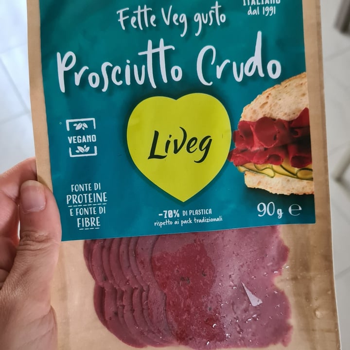photo of Liveg Fette veg gusto prosciutto crudo shared by @serenacuzzocrea on  15 Jun 2022 - review