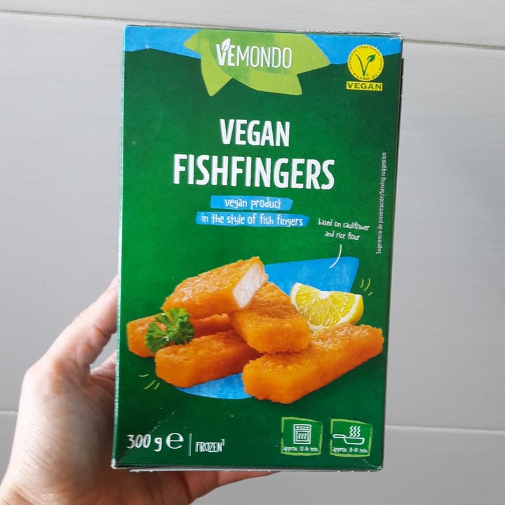 photo of Vemondo Vegan fishfingers shared by @lauradeep on  29 Jan 2022 - review