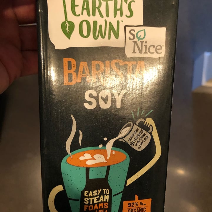 review photo of Earth's Own Barista Edition Soya shared by @levjul01 on 19 Dec 2021 - review