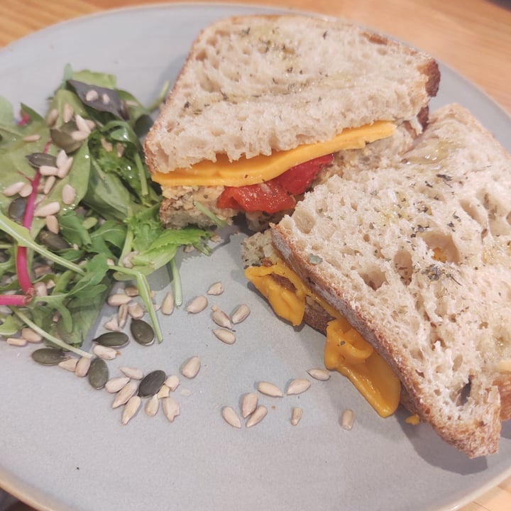 photo of Kind Kitchen “Tuna” Melt Toast shared by @monicamarcos on  30 Jul 2021 - review