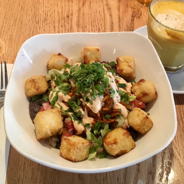 photo of Pure Kitchen Elgin Mystical bowl shared by @valboileau on  22 Jun 2020 - review