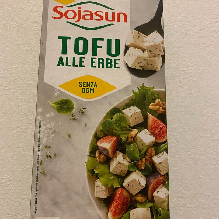 review photo of Sojasun Tofu alla erbe shared by @lauravalle93 on 14 Mar 2022 - review
