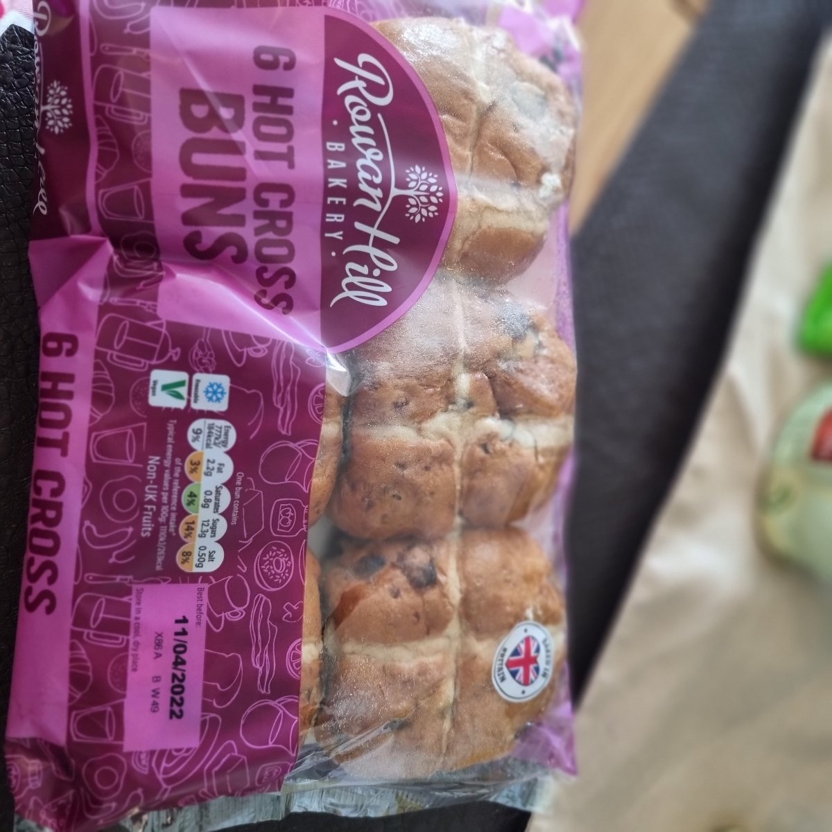 Rowan Hill Bakery 6 hot cross buns Reviews abillion