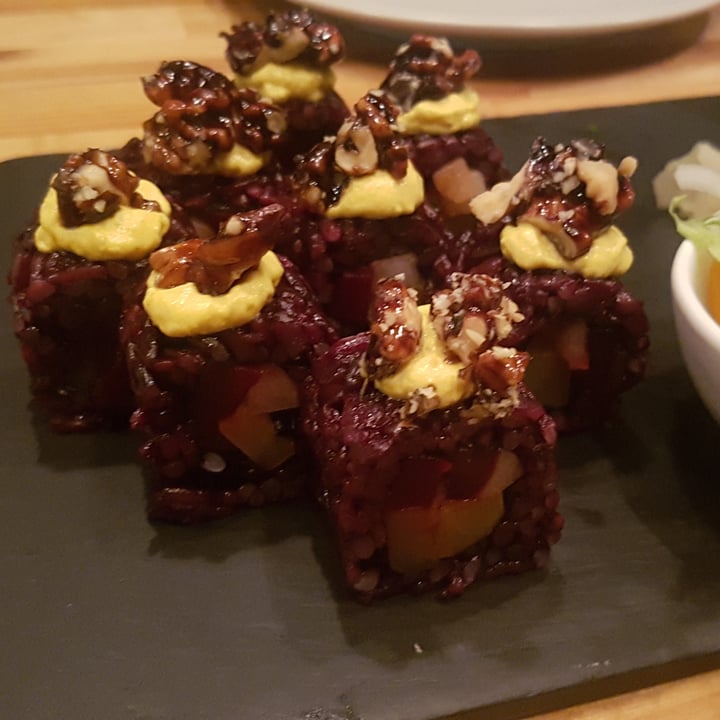 photo of Roots & Rolls ChickPea - Sushi - Uramaki shared by @kons on  01 Jun 2020 - review