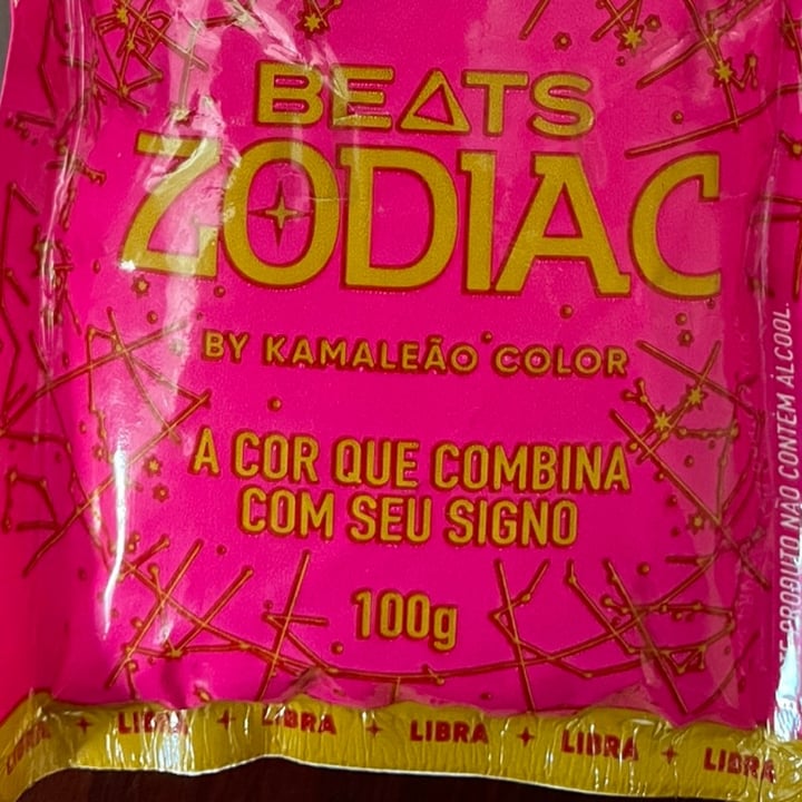 review photo of Kamaleão Color MÁSCARA PIGMENTANTE shared by @carolinalumy on 12 May 2022 - review