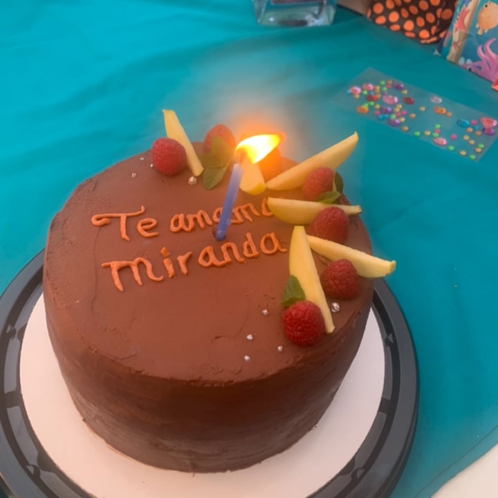 review photo of Amasadero Reposteria Saludable Pastel De Chocolate shared by @mirandxlynnx on 11 Jun 2022 - review