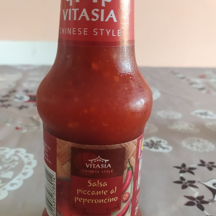 photo of VitAsia salsa piccante al peperoncino shared by @danidea on  12 Aug 2022 - review