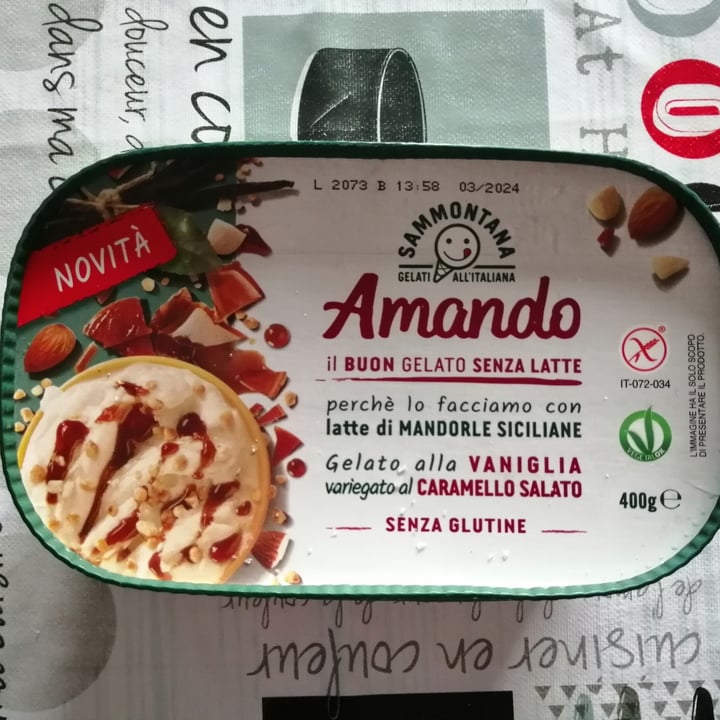 photo of Sammontana Gelato alla vaniglia variegato al caramello salato shared by @anthe on  09 May 2022 - review