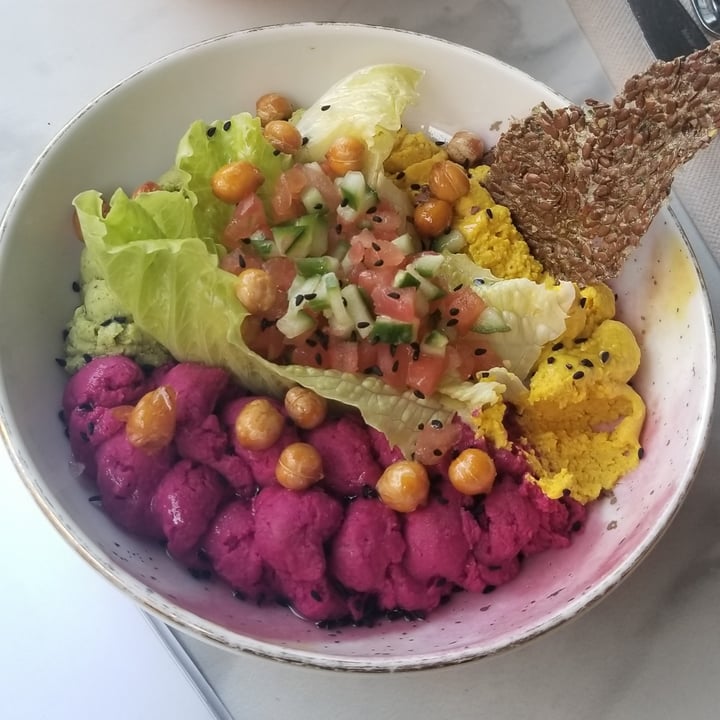 photo of Healin Foods Hummus trio shared by @lra on  11 Dec 2021 - review