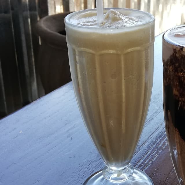 菜肴“Iced coffee milkshake”的照片