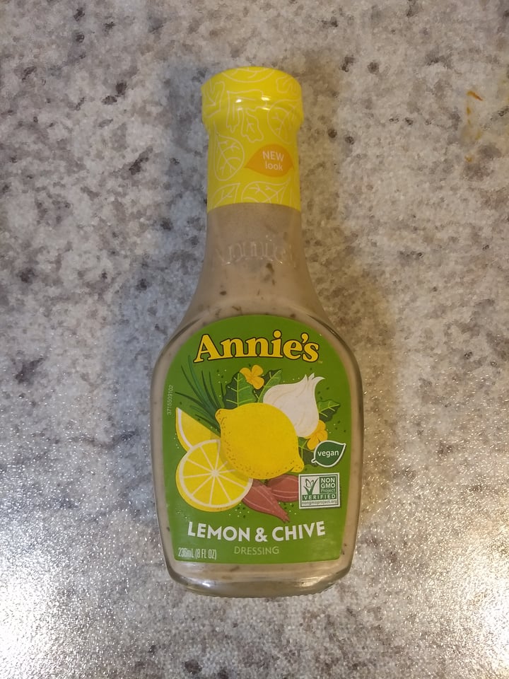 photo of Annie’s Annie’s Lemon & Chive Dressing shared by @leguminousvegan on  01 Sep 2021 - review