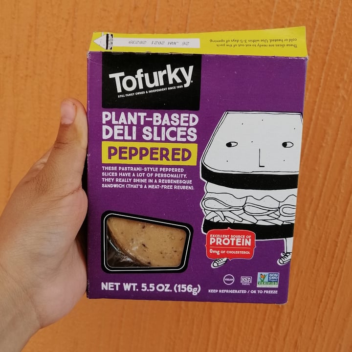 photo of Tofurky Plant-Based Deli Slices Peppered shared by @dannydaniela on  24 Jan 2021 - review