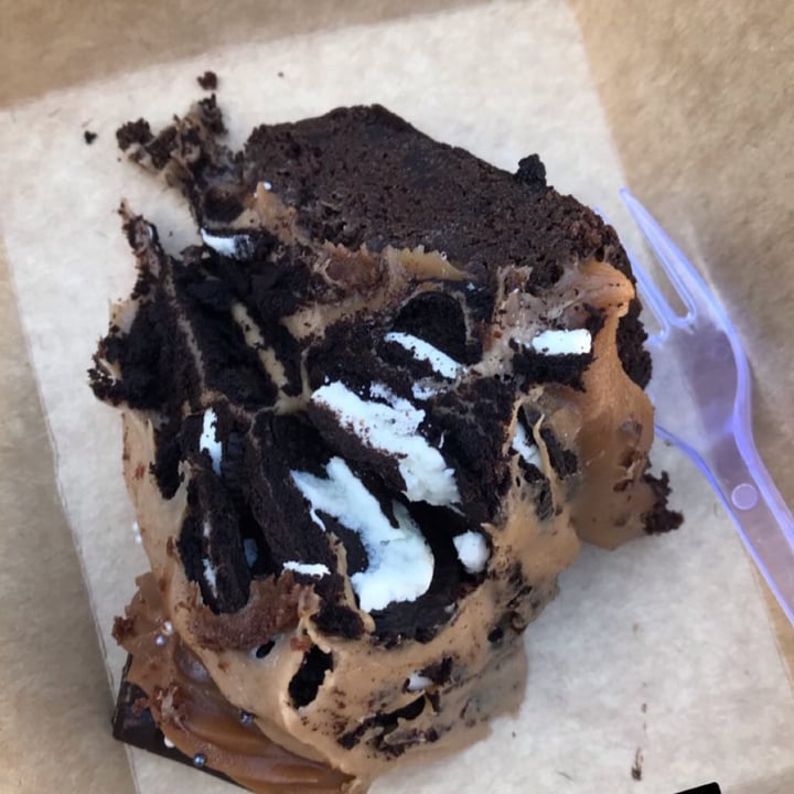 photo of Kiki Pasteleria Vegana Brownie Oreo shared by @azaivegana on  15 Dec 2020 - review