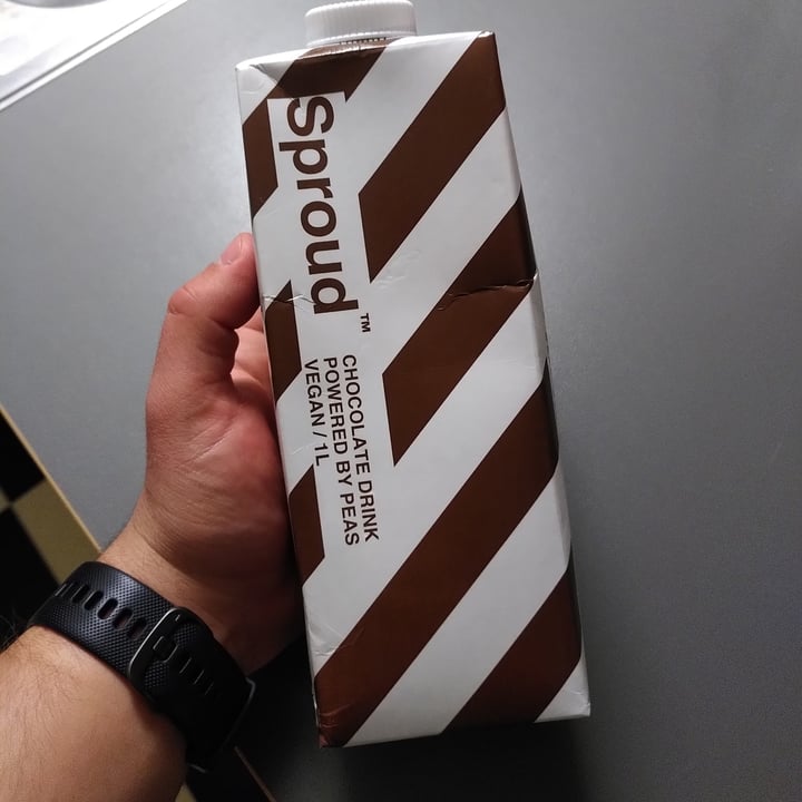 review photo of Sproud Plant-Based Chocolate Milk shared by @elchillyv on 07 May 2021 - review