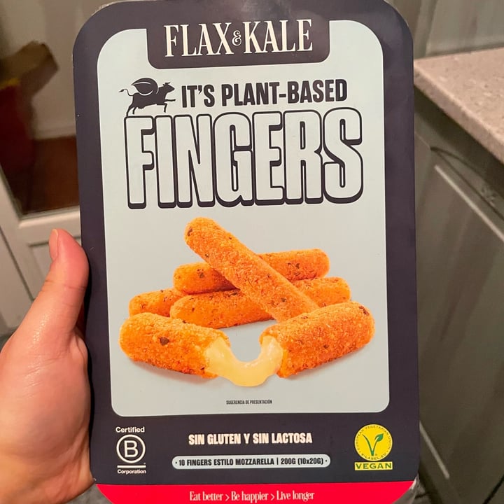 photo of Flax & Kale Fingers Estilo Mozzarella shared by @monicavillar on  05 Dec 2021 - review
