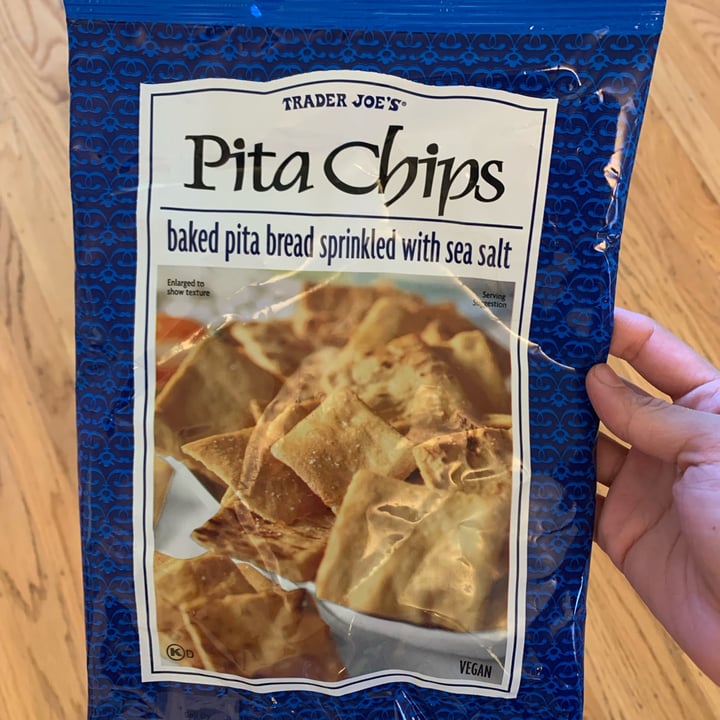 review photo of Trader Joe's Pita Chips with Sea Salt shared by @dooodle on 08 Jul 2022 - review