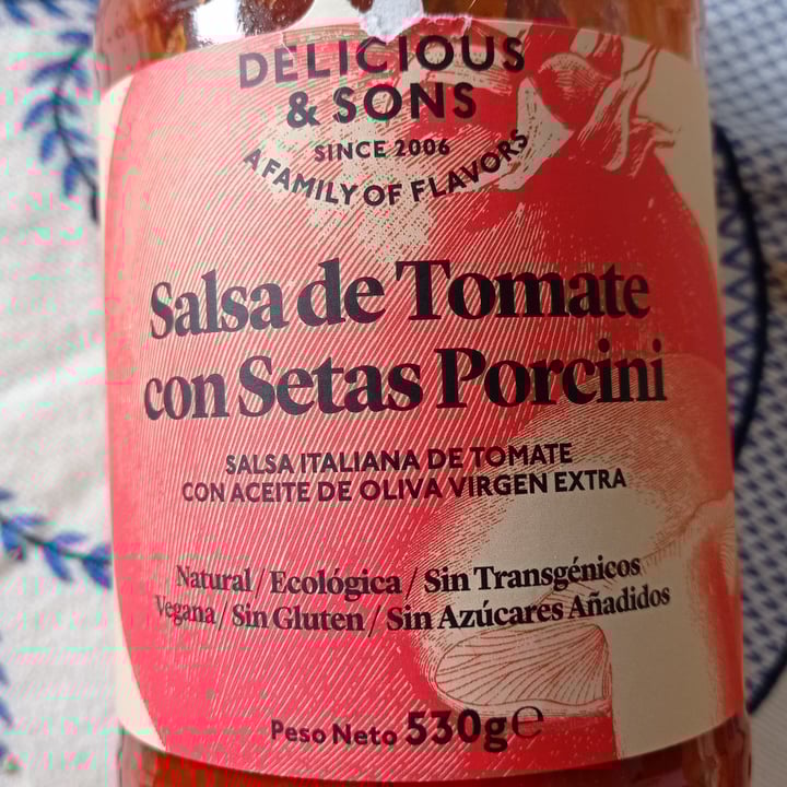 review photo of Delicious & Sons Salsa de Tomate Con Setas Porcini shared by @arantxarubio on 17 Jul 2021 - review