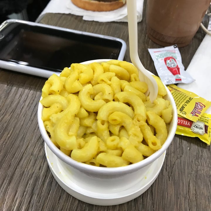 photo of Marty's V Burger Restaurant Mac And Cheese shared by @btnez on  05 Jun 2020 - review