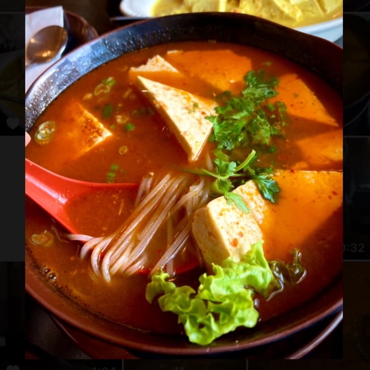 photo of My Thai Cuisine Tom Yum Noodle Bowl shared by @howaboutyes on  27 Apr 2022 - review
