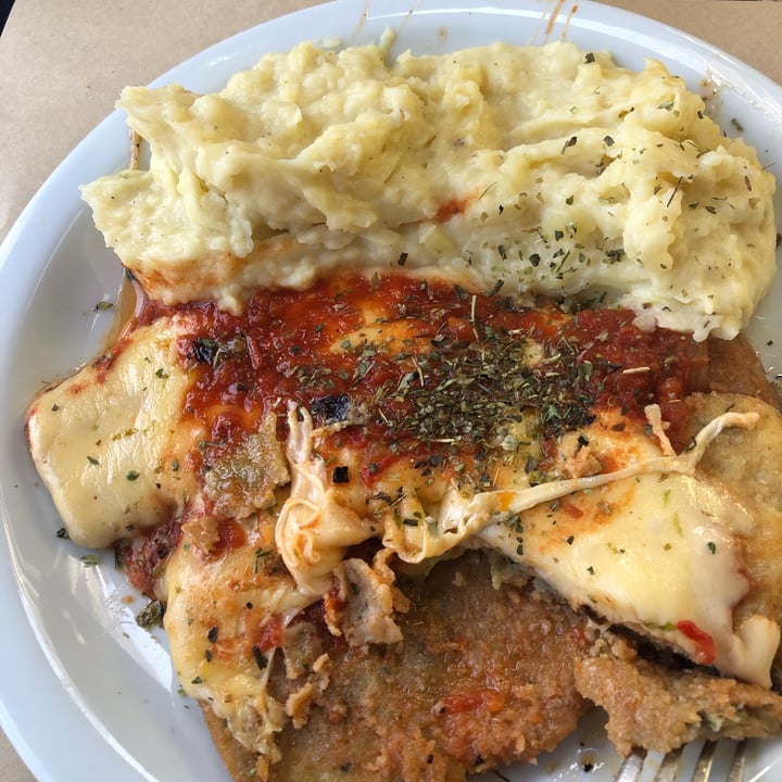 review photo of Barcelona Asturias milanesa de berenjena con pure de papas shared by @camimurga on 01 Oct 2022 - review