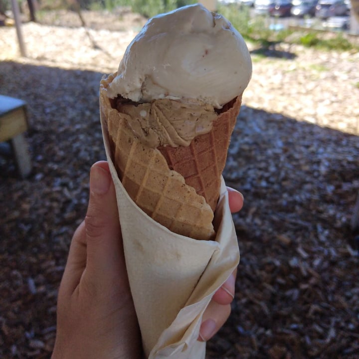 photo of ditto Nutella Ice Cream shared by @laurenbettyd on  04 Nov 2021 - review