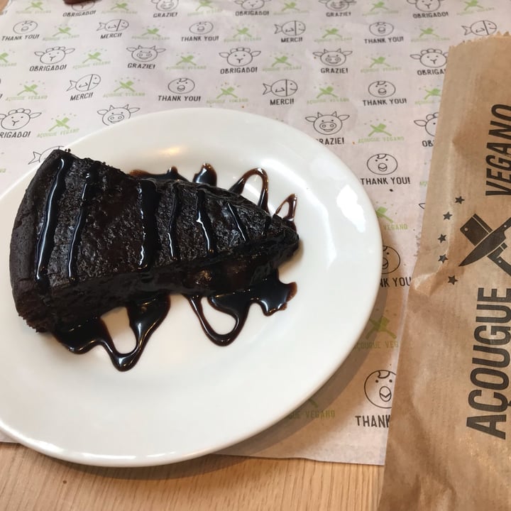 photo of Açougue Vegano brownie vegano shared by @catialee on  15 Nov 2022 - review