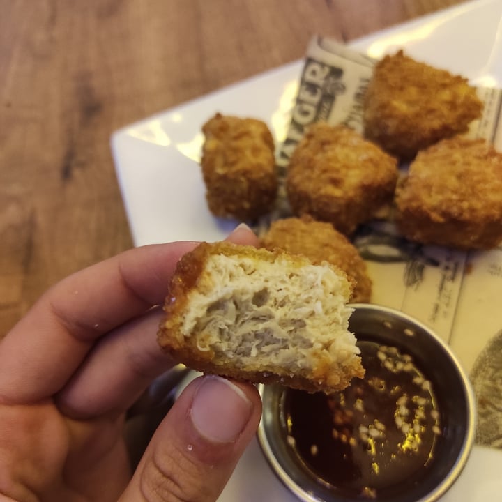 photo of Freedom Cakes Chick'n Nuggets shared by @ngn28 on  05 Apr 2021 - review
