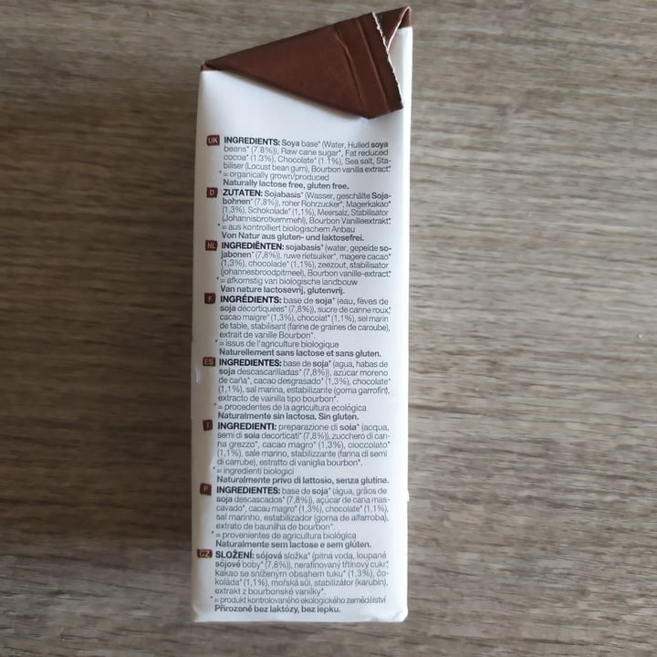 photo of Provamel Soya Chocolate shared by @lulilupis on  16 Jun 2022 - review