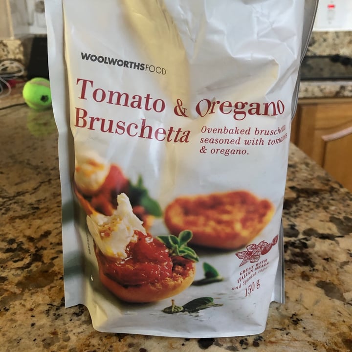 photo of Woolworths Food Tomato and oregano bruschetta shared by @mimi2308 on  21 Apr 2021 - review