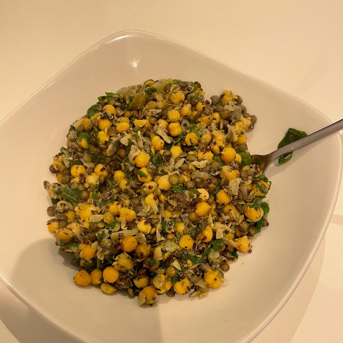 Waitrose Chickpeas, Spinach & Quinoa Reviews abillion