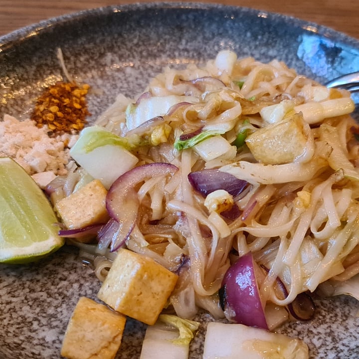 photo of Restaurant NOK NOK Phad Thai shared by @ron888 on  01 Jul 2022 - review