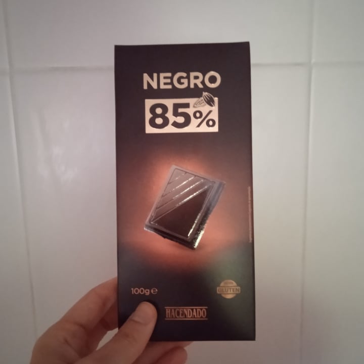 photo of Hacendado Chocolate negro 85% shared by @paulis85 on  29 May 2022 - review