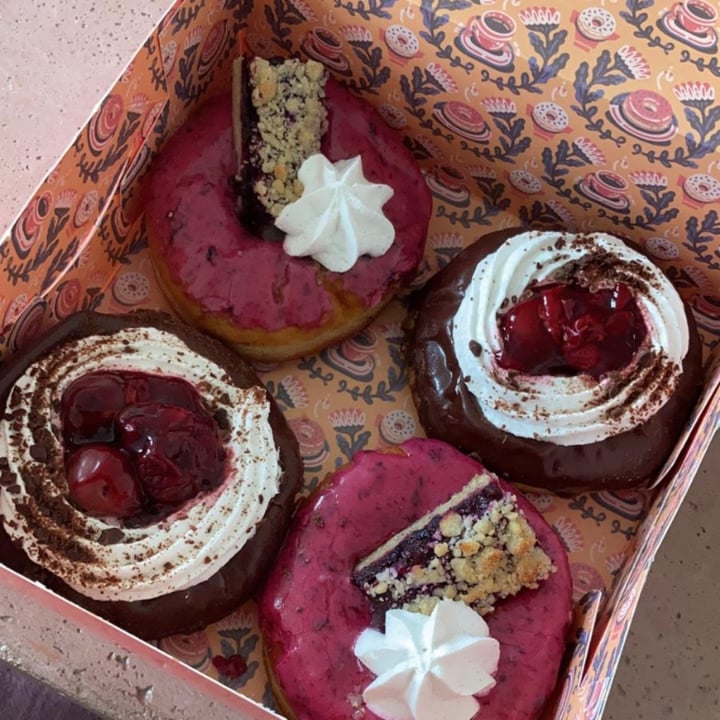 photo of Brammibal's Donuts black forest donut shared by @sarahcaraman on  19 Nov 2022 - review
