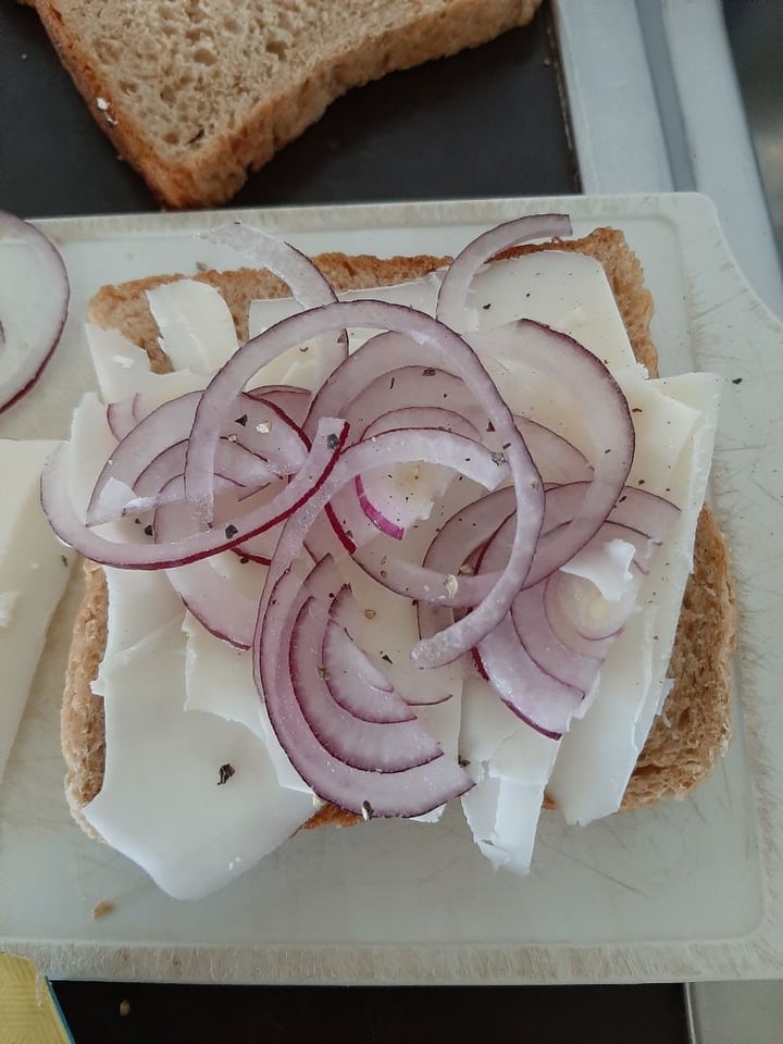 review photo of The Alternative Dairy Co. Dairy Free Mozzarella Style Block shared by @steffbelly on 22 Apr 2020 - review
