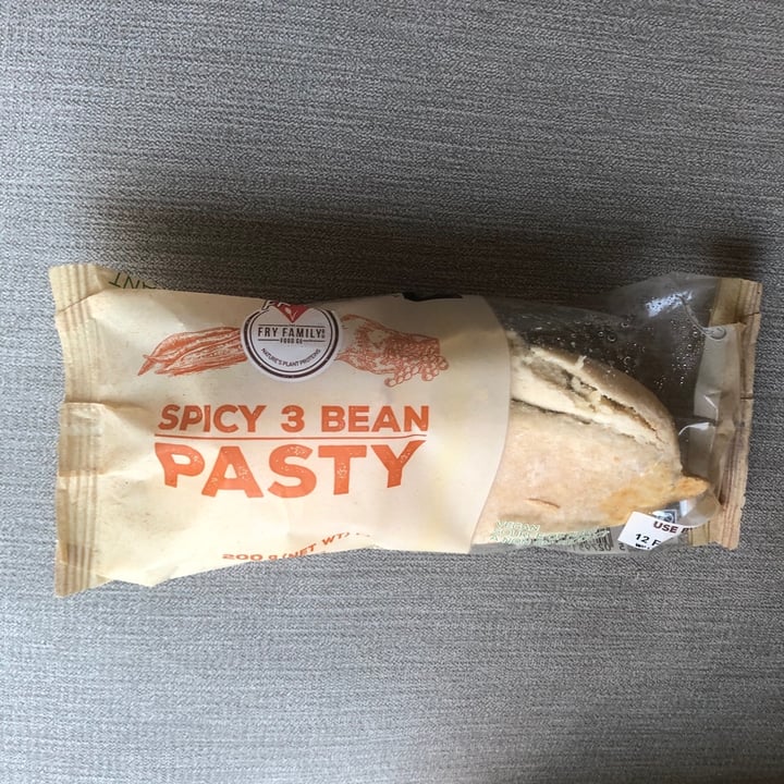 photo of Fry's Family Food Spicy 3 Bean Pasty shared by @milapraschma on  11 Feb 2020 - review