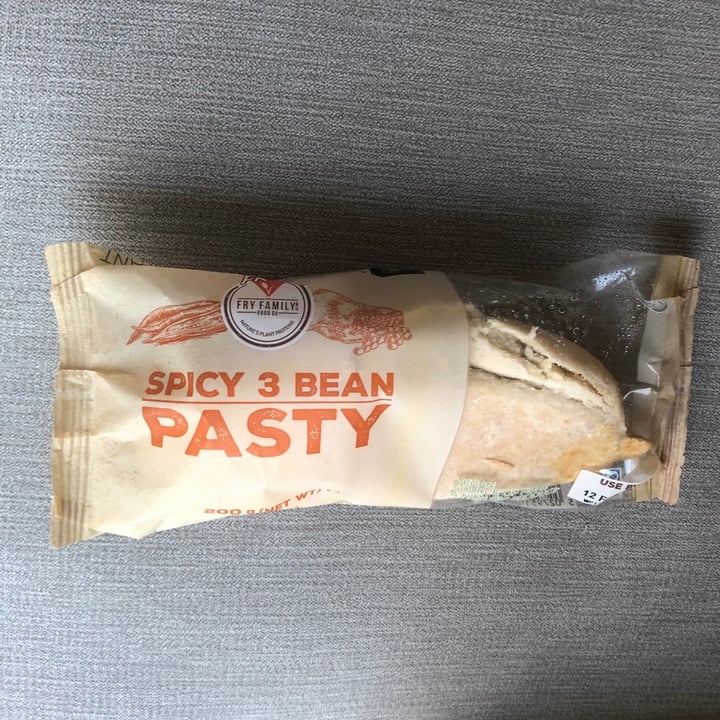review photo of Fry's Family Food Spicy 3 Bean Pasty shared by @milapraschma on 11 Feb 2020 - review
