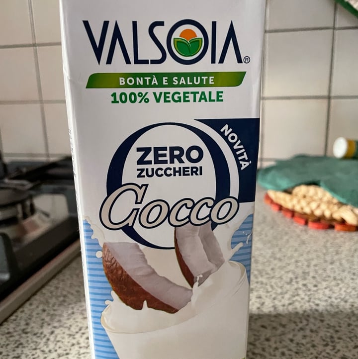 photo of Valsoia bevanda vegetale al cocco zero zuccheri shared by @lunaros on  29 Nov 2022 - review