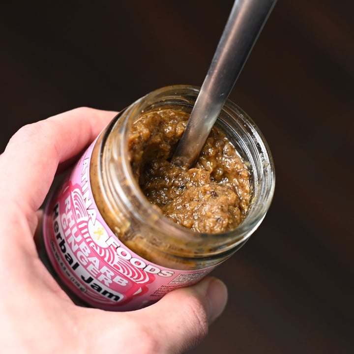 review photo of Atina foods Rhubarb Ginger Herbal Jam shared by @tryingveganwithmario on 09 Mar 2020 - review