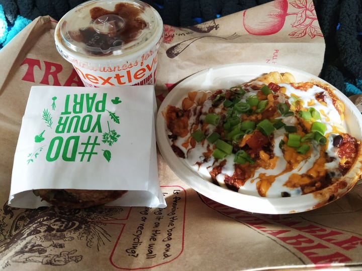 photo of Next Level Burger Roosevelt Chili cheese fries shared by @shik on  05 Apr 2020 - review