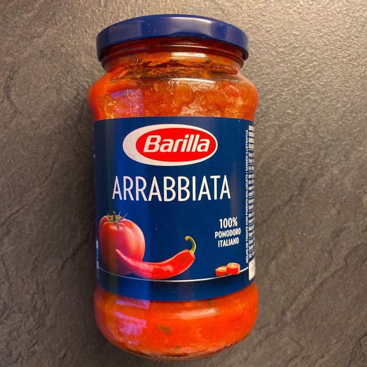 photo of Barilla Arrabbiata sauce shared by @olivolley on  24 Dec 2020 - review