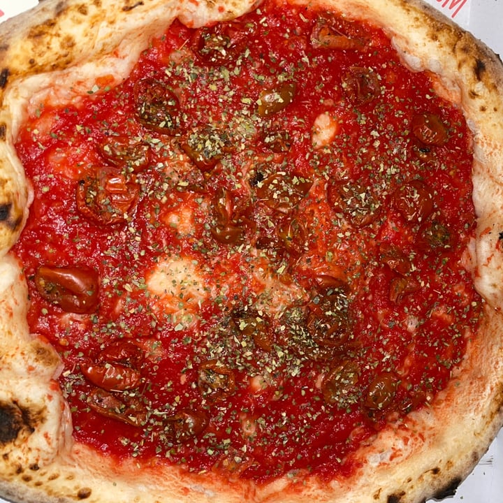 review photo of Pizzium - Viale Tunisia Marinara Con Pomodorini shared by @marghemf on 17 Jun 2022 - review