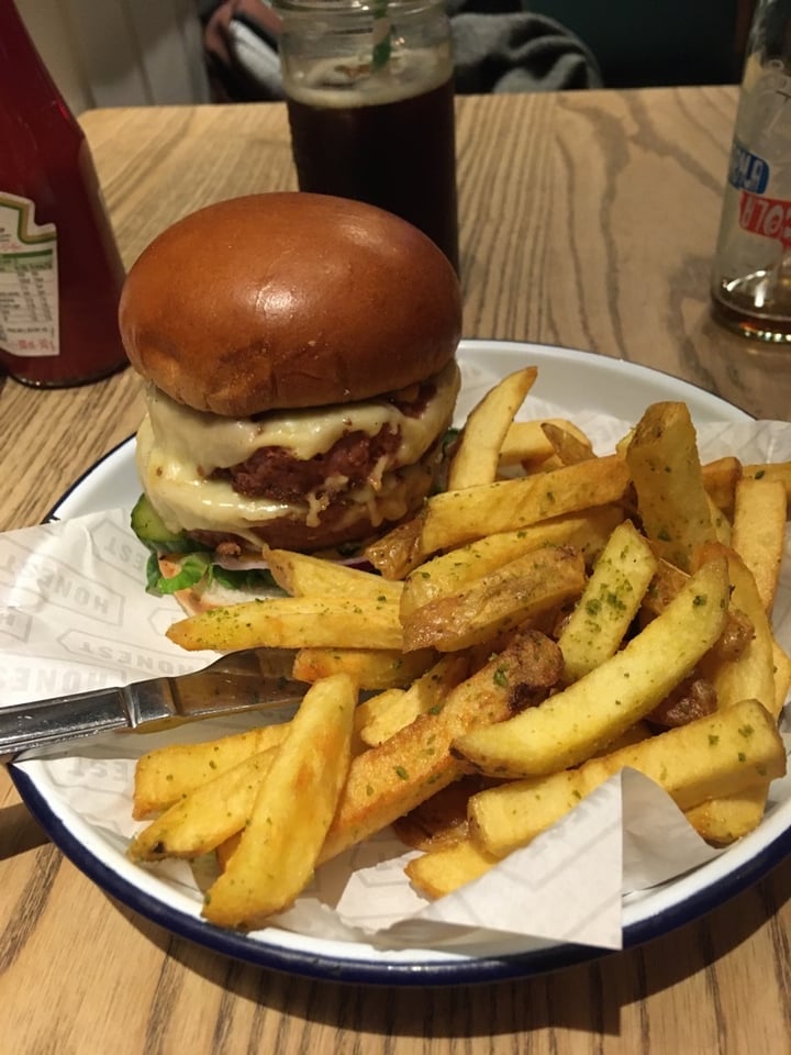 review photo of Honest Burgers - Greenwich Plant based Burger „Ve“ shared by @dingda on 12 Dec 2019 - review