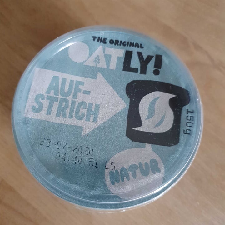 photo of Oatly Aufstrich natur shared by @femsch on  01 May 2020 - review